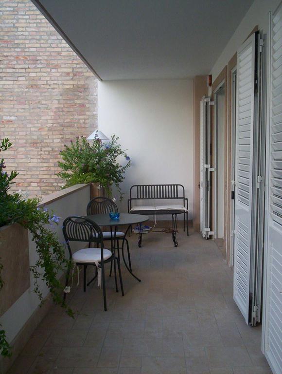 Sea House San Benedetto del Tronto Exterior foto