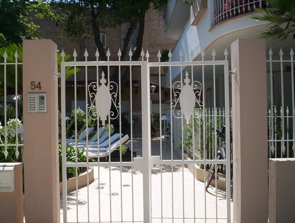 Sea House San Benedetto del Tronto Exterior foto